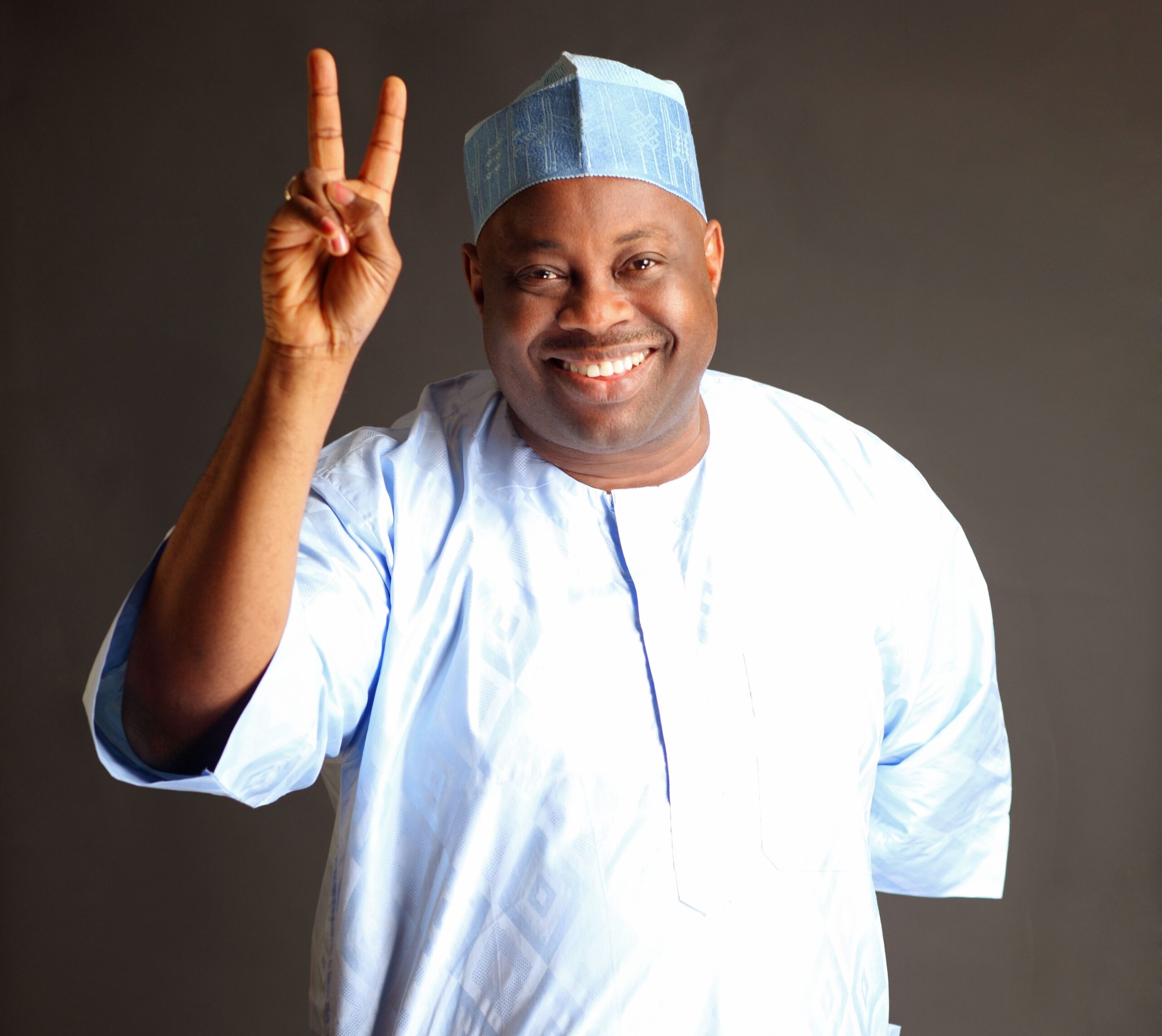 Dele Momodu