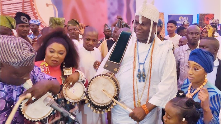 Ooni Ile Ife ti opa bo Ilu ni Ile ife