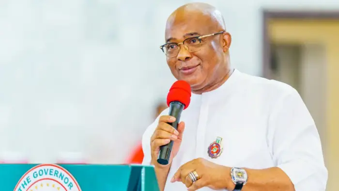 Hope-Uzodinma-raises-minimum-Wage-to-N104000